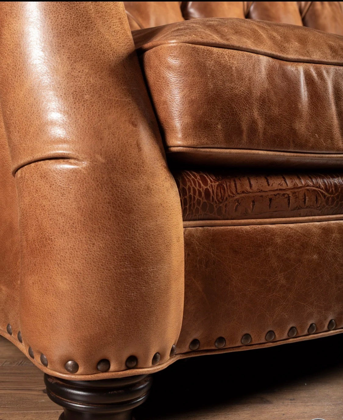 SADDLEBACK LEATHER LOVESEAT